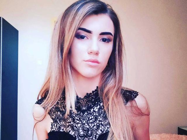 LesyaQWhite - Live sexe cam - 8078448