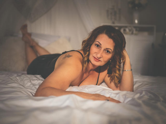 MatureKate - Sexe cam en vivo - 8095648