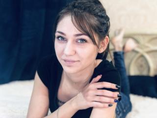 KattyStorm - Web cam excitant avec cette Fabuleuse fille hot sur Xlovecam 