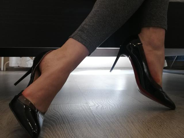 RussianSeductress - Live porn &amp; sex cam - 8104892