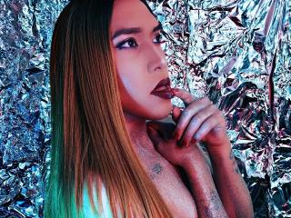 SofiaWilde - Spectacle x avec une Transsexuel latine sur X Love Cam 