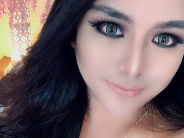 LovelyMarella - Sexe cam en vivo - 8124672