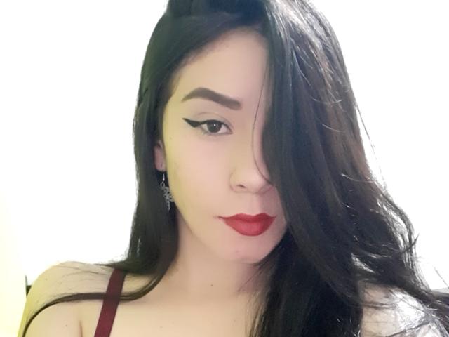 Daiinara - Chat intime avec une Belle camgirl en chaleur latinas sur XloveCam 