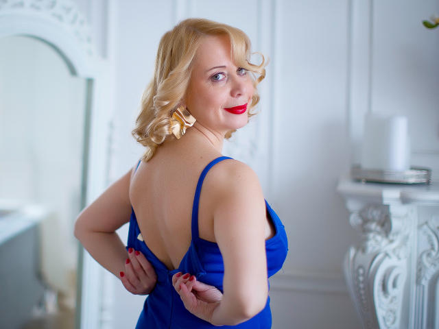 IngridWhite - Sexe cam en vivo - 8134800