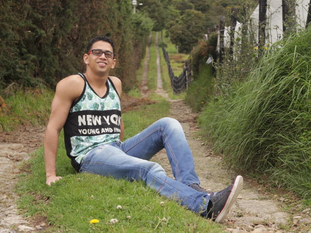 ChriisAngel - Live porn &amp; sex cam - 8135192