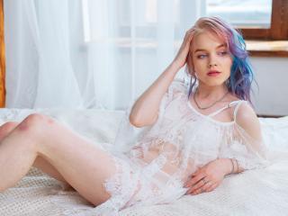 WonderfulHarper - Live xXx with this European Exciting teen 18+ 