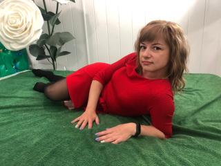 FeliciaRosa - Show exciting with this shaved pubis Sex 18+ teen woman 
