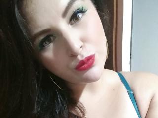 CamilaHot69 - Chat live exciting with this enormous cans Hot chick 