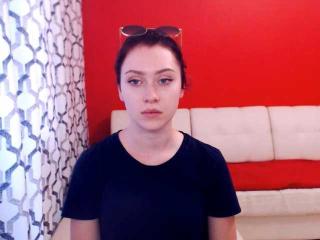 CharlotteSweety - Chat live xXx with this ginger Hot college hottie 