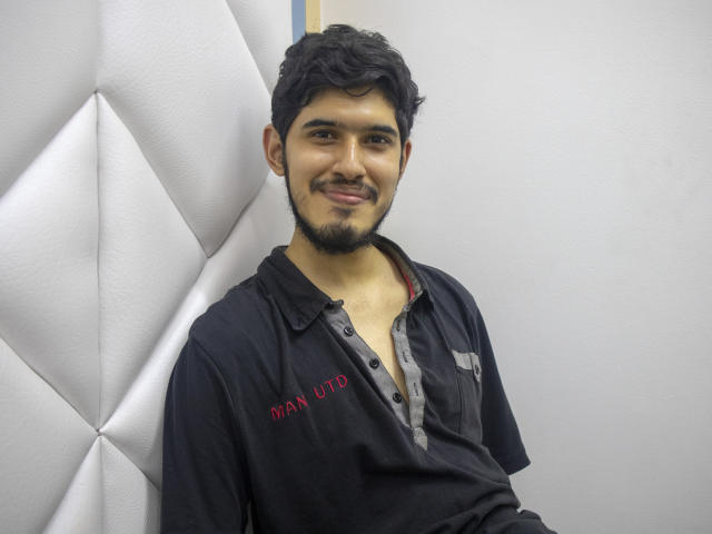 MrOkami - Web cam nude with this standard build Gays 