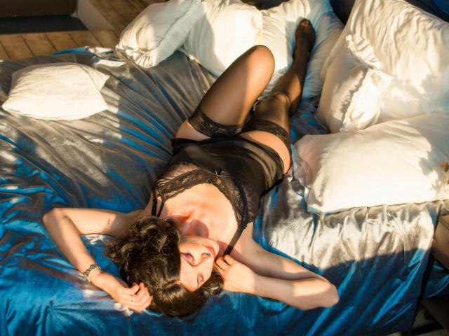 HotLuvEvie - Live porn &amp; sex cam - 8180956