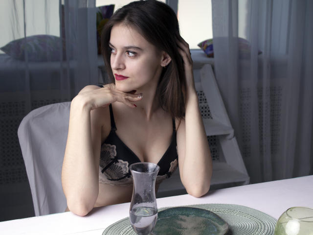 DoraVirr - Camera khiêu dâm &amp; quyến rũ trực tiếp - 8181768