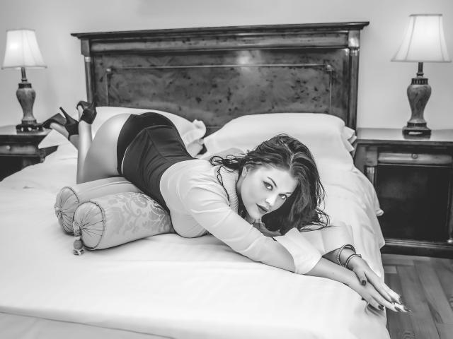 RamonaStone - Sexe cam en vivo - 8184116