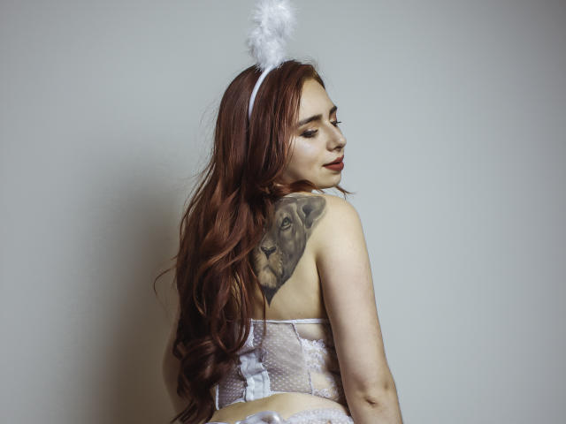 AnniiLove - Cam xXx with a latin Sex young lady 