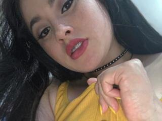 RileyHorny - Live sex cam - 8204372