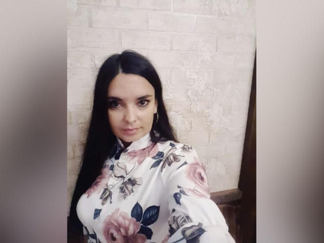 EmmiKro - Sexe cam en vivo - 8211332