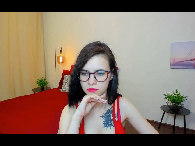 JemaFlower - Cam x with a White Nude 18+ teen woman 