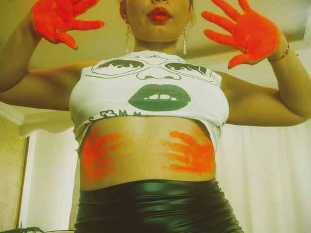 IvannaBemberg - Sexe cam en vivo - 8213284