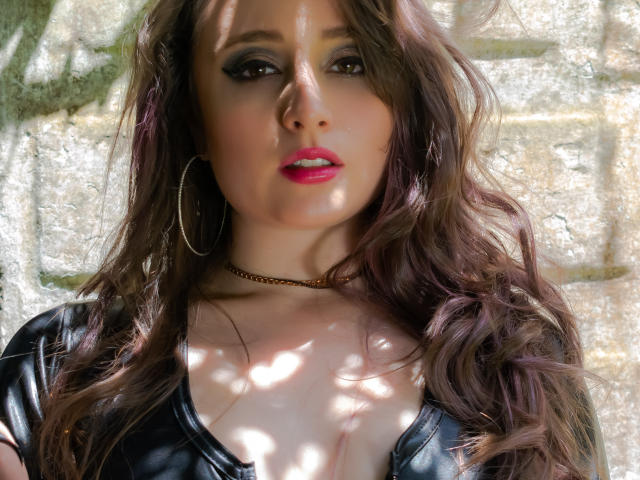 GiaSwitch - Live porn &amp; sex cam - 8218712