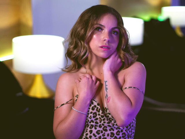 MiaRosee - Sexe cam en vivo - 8225260