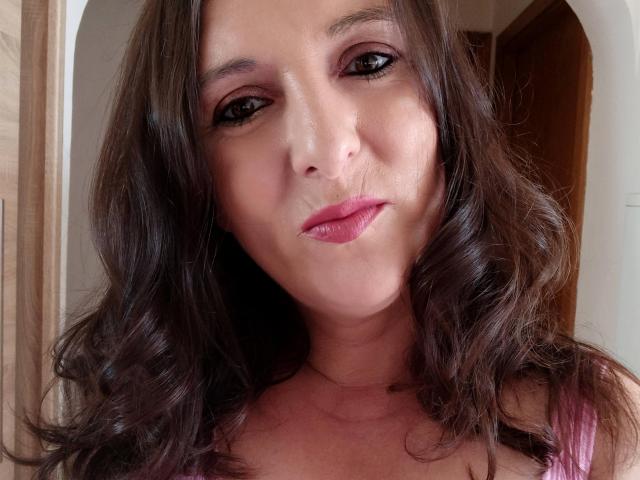 TesDesiresX - Camera khiêu dâm &amp; quyến rũ trực tiếp - 8235420