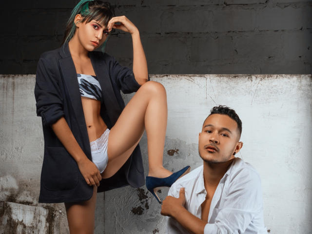 HunterXAriana - Live porn &amp; sex cam - 8240860