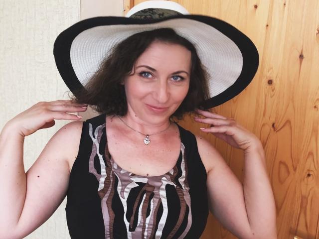 FlorenceSexy - Sexe cam en vivo - 8242380