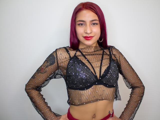 ValentinaCloss - Sexe cam en vivo - 8243360