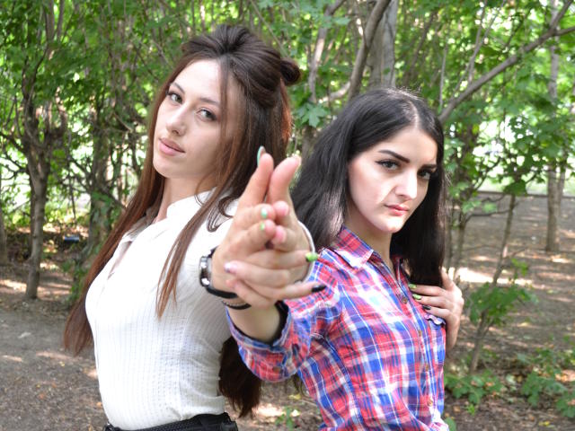 AuroraandGinni - Sexe cam en vivo - 8248040