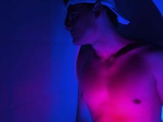 NickChaud - Live sexe cam - 8251040