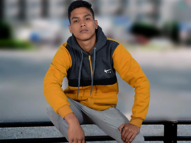 MikeSmith - Live porn &amp; sex cam - 8255356