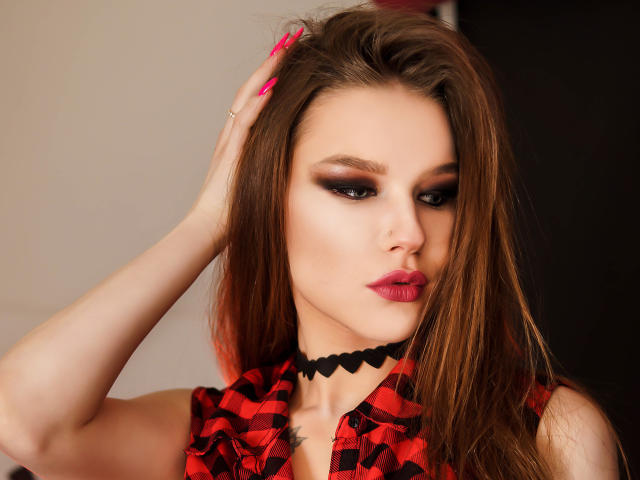 KerryFox - Live Sex Cam - 8270800