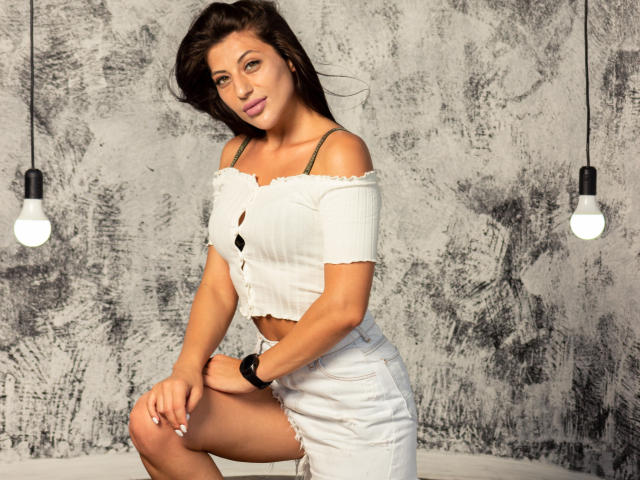 AlesMiranda - Sexe cam en vivo - 8291144