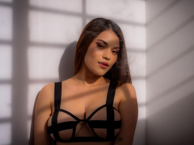 AmelieeBaudin - Live porn &amp; sex cam - 8307852