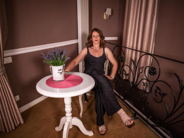 SienaSimpson - Live porn &amp; sex cam - 8320832