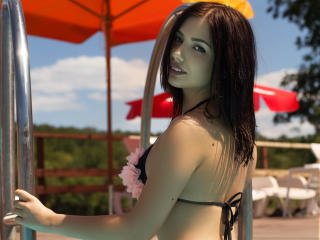 ClaraEden - Web cam hot avec une Fabuleuse jeune maîtresse française très sexy blanche sur la plateforme Xlovecam.com 