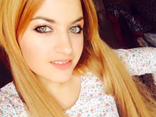 FranciscaPuffy - Live cam hot with this russet hair Porn young lady 