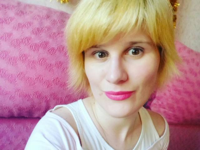 AriellasxCandy - Sexe cam en vivo - 8332084