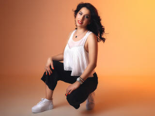 PleasantMarissa - Web cam sex with a shaved pussy Sexy teen 18+ 