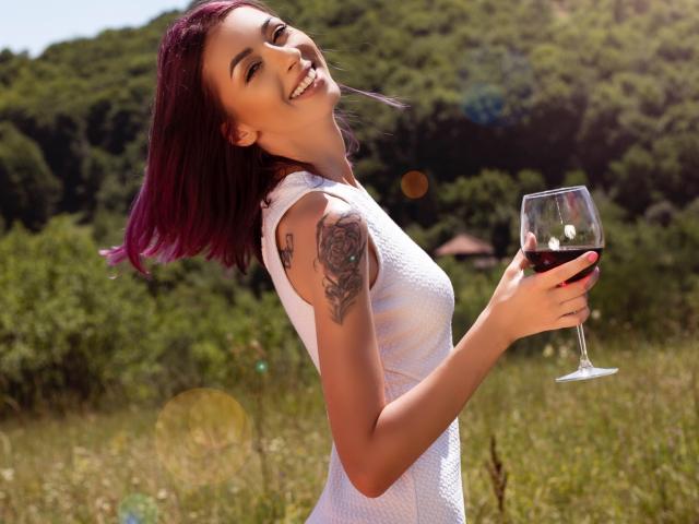 VeronikaShine - Sexe cam en vivo - 8349992