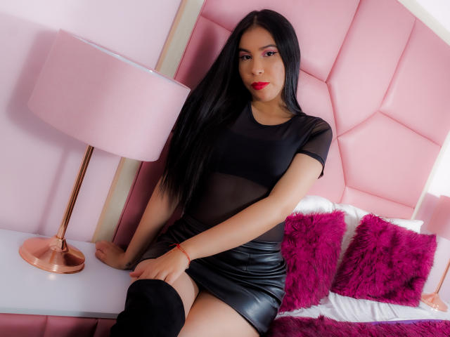 JuanitaMansson - Live porno og sexkamera - 8354340