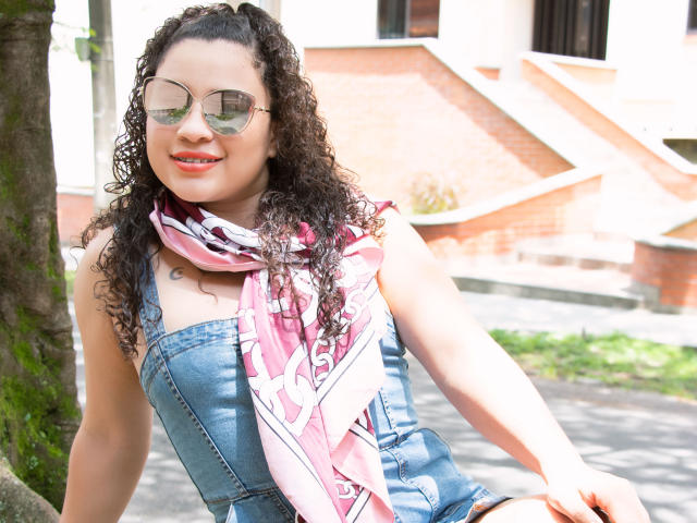 AbbyBbell - Sexe cam en vivo - 8355580