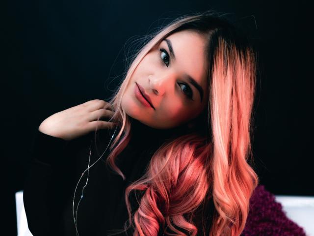 ValerieStone - chat online sex with this latin american Porn college hottie 