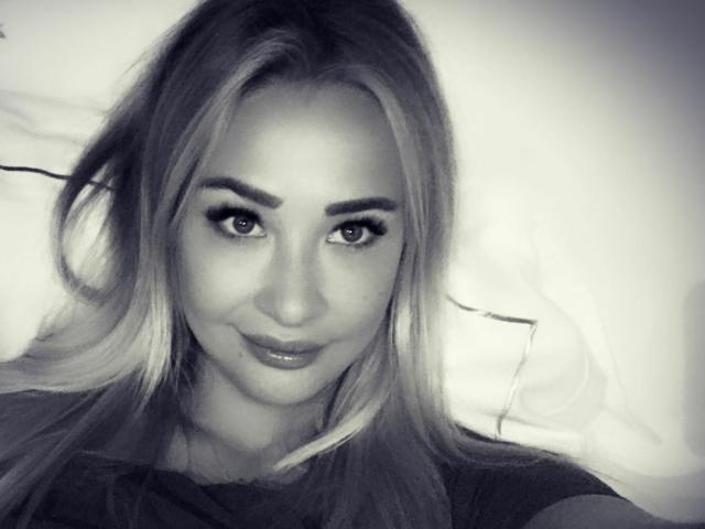 AlisaExetes - Sexe cam en vivo - 8357644