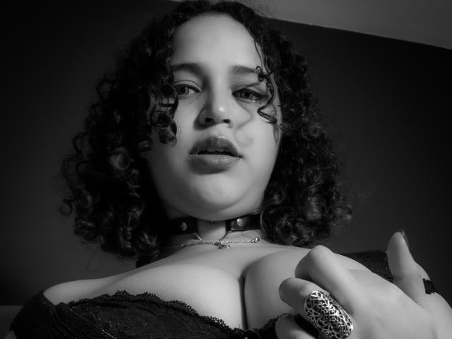 JuliettaCut - Live porno og sexkamera - 8369740