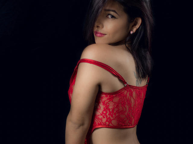 HotSexxyBeauty - Live sexe cam - 8384952
