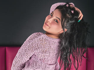 EllaCarter - Live exciting with a black hair Sex teen 18+ 
