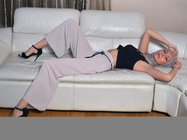 NadeenQueen - Live porn &amp; sex cam - 8419408