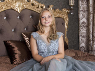 CarolMiller - Sexe cam en vivo - 8434228