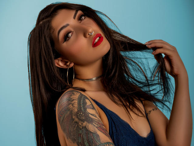 ShanonJones - сексуальная веб-камера в реальном времени - 8440112